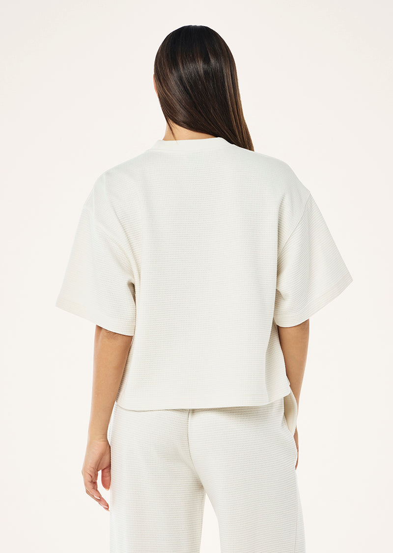 PRINTEMPS WAFFLE CROP TEE IN WHISPER WHITE