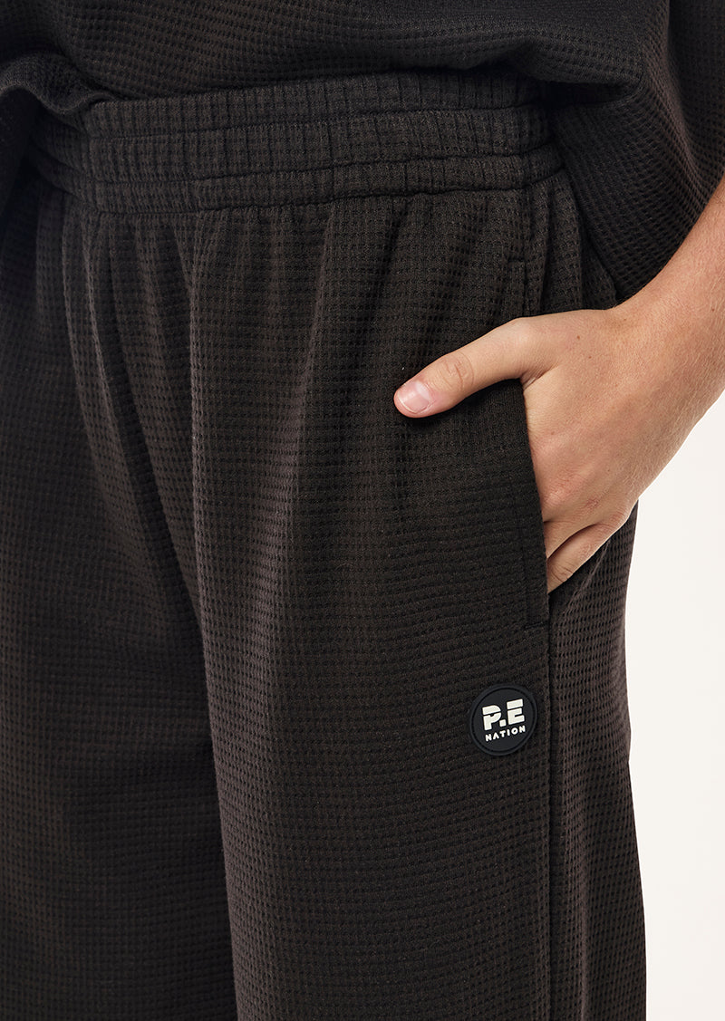 PRINTEMPS WAFFLE TRACKPANT IN LICORICE