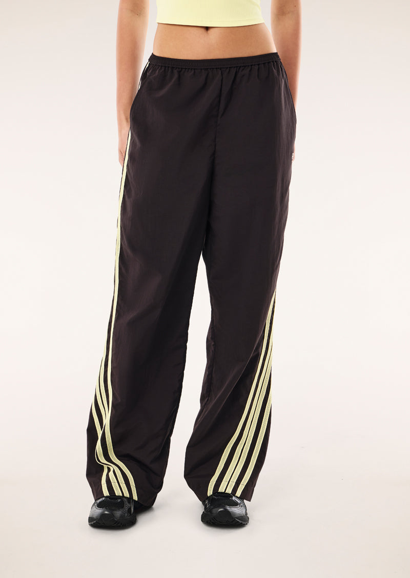 RADIUS PANT IN BLACK BEAN AND SOFT YELLOW BY P.E NATION, WOMEN'S TRACKPANT
