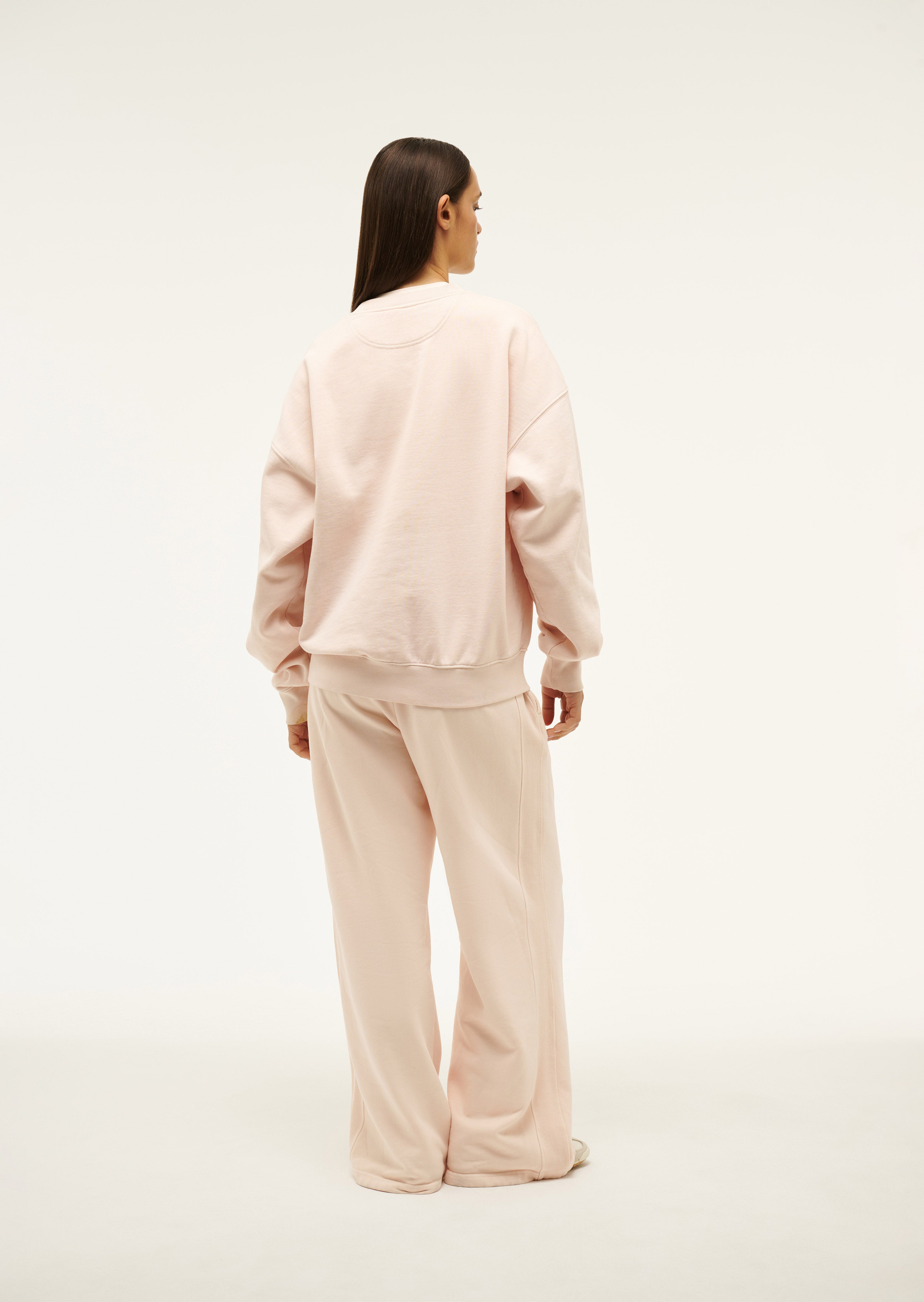 RECREATIONSWEAT_244F404_WASHEDBLUSH-053_1