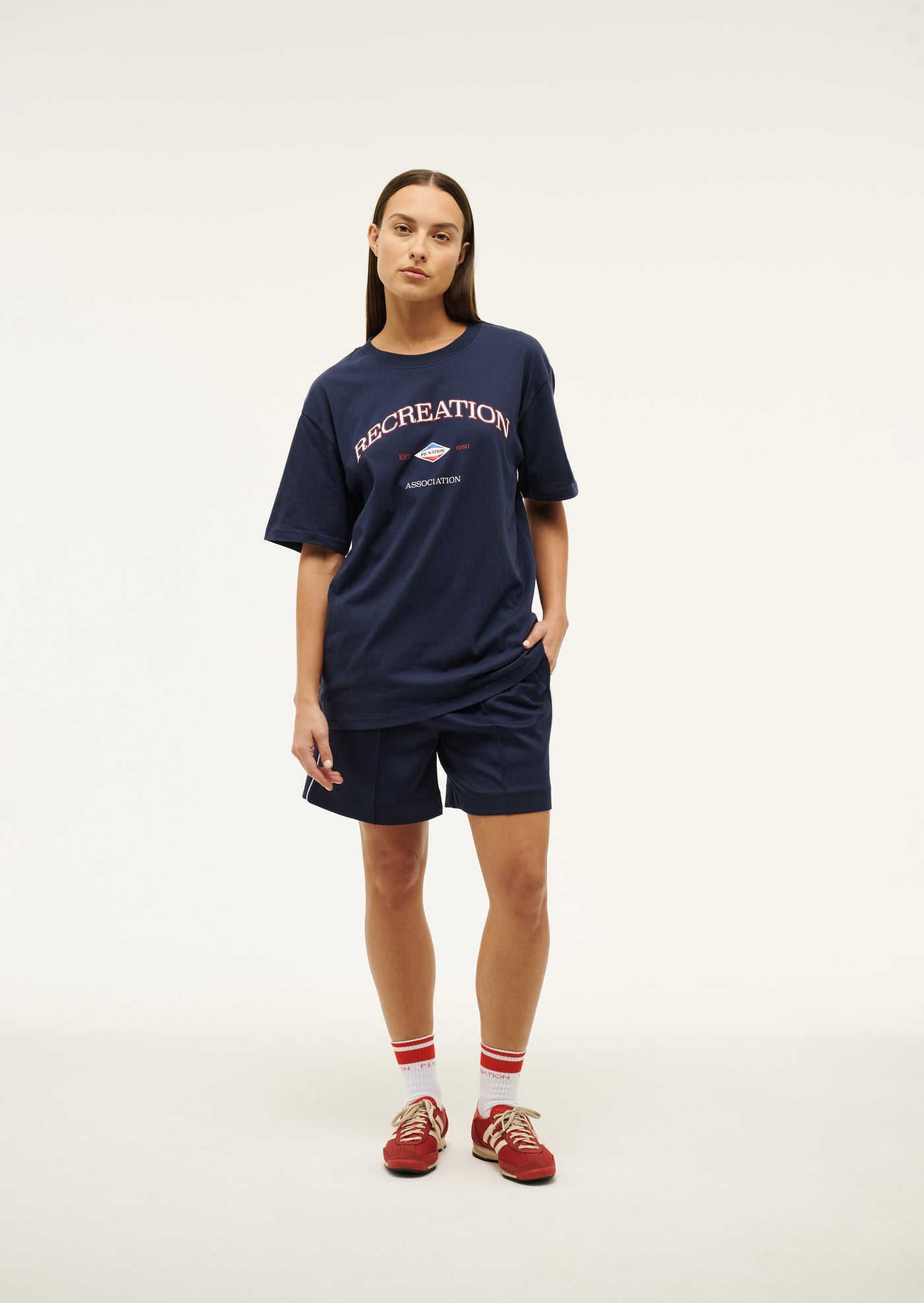 RECREATION TEE IN DARK NAVY