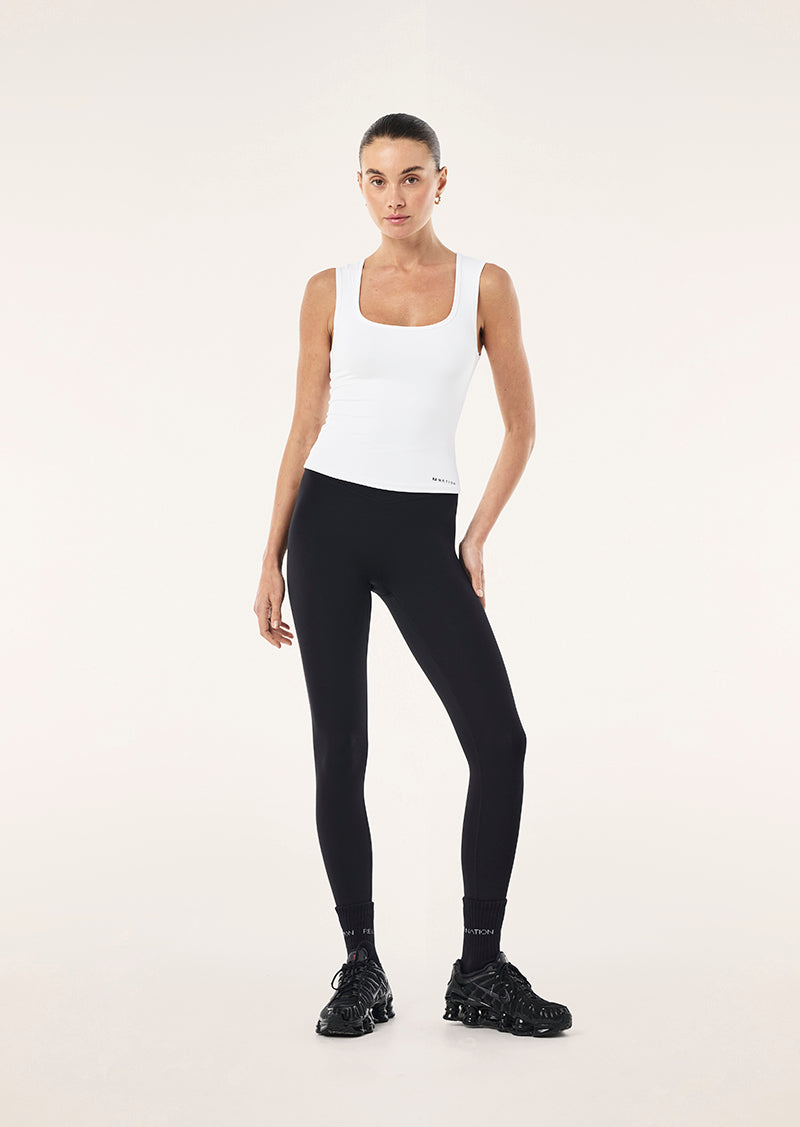 REFINE+SCOOP+TANK_261W007_WHITE-005_1