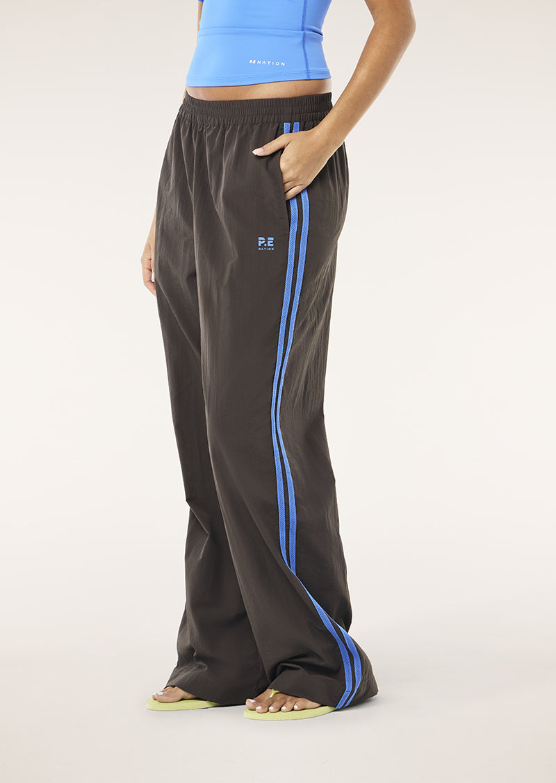 RELAY+SPRAY+TRACK+PANT_254P254_COFFEE-022_1