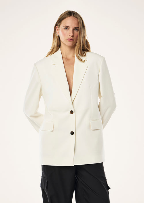 RESIDENCY BLAZER IN WHISPER WHITE BY P.E NATION
