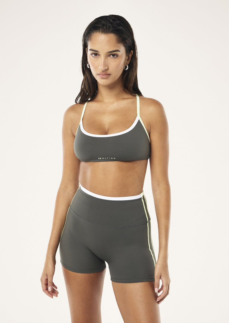REVEAL SPORTS BRA IN GUNMETAL BY P.E NATION