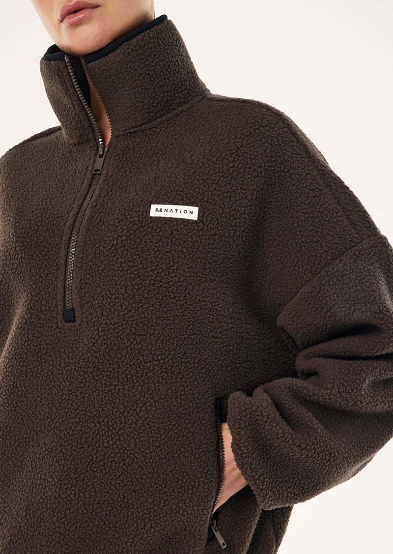 ROTATE QUARTER ZIP IN COFFEE