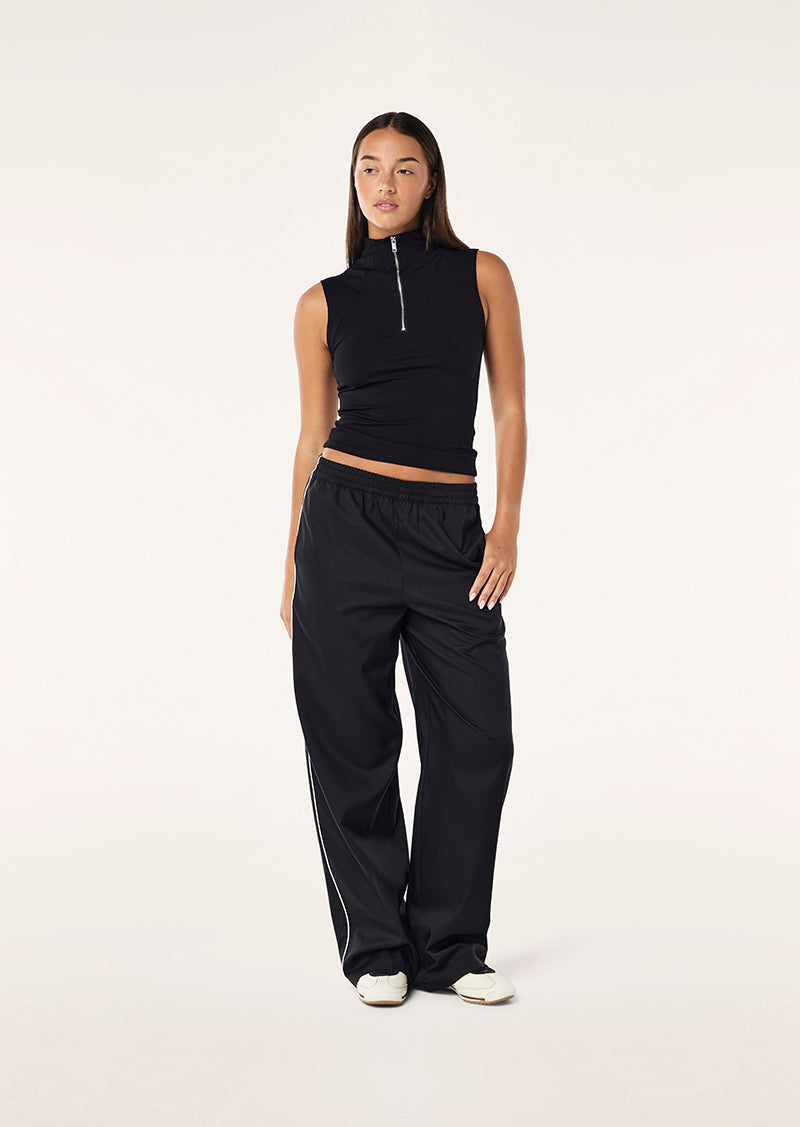 ROUTINE+QUARTER+ZIP+TANK_251W086_BLACK_011_1