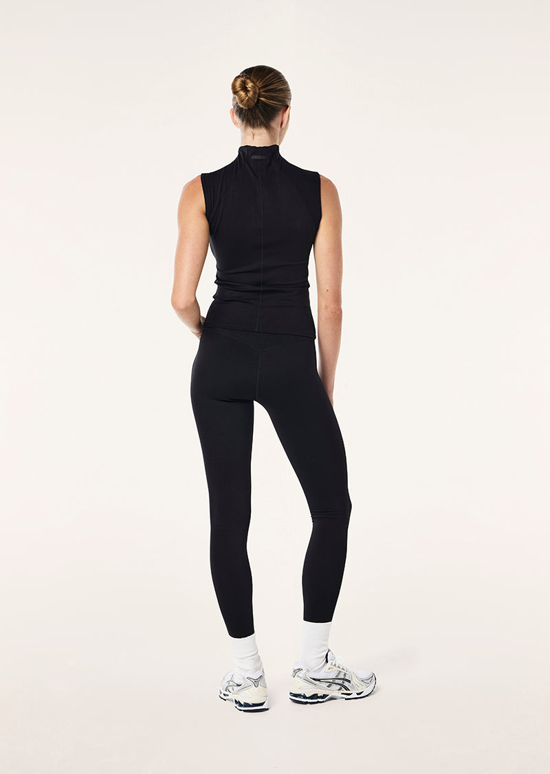 ROUTINE+QUARTER+ZIP+TANK_251W086_BLACK_065_1