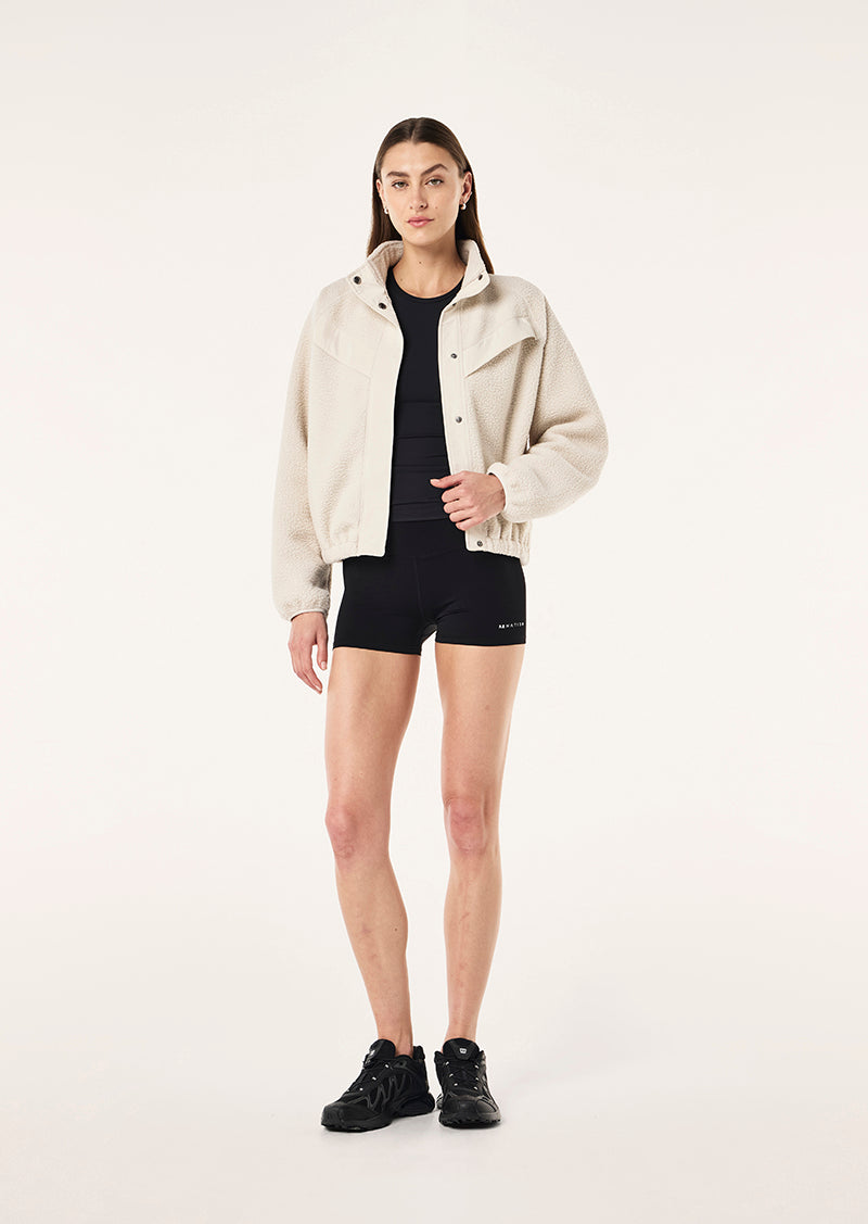 SHELTER+SHERPA+JACKET_NO+CODE_CLOUD-07_1