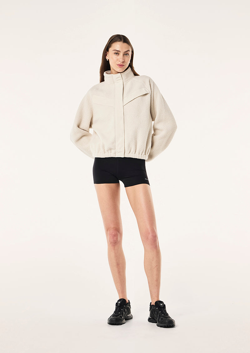 SHELTER+SHERPA+JACKET_NO+CODE_CLOUD-13_1