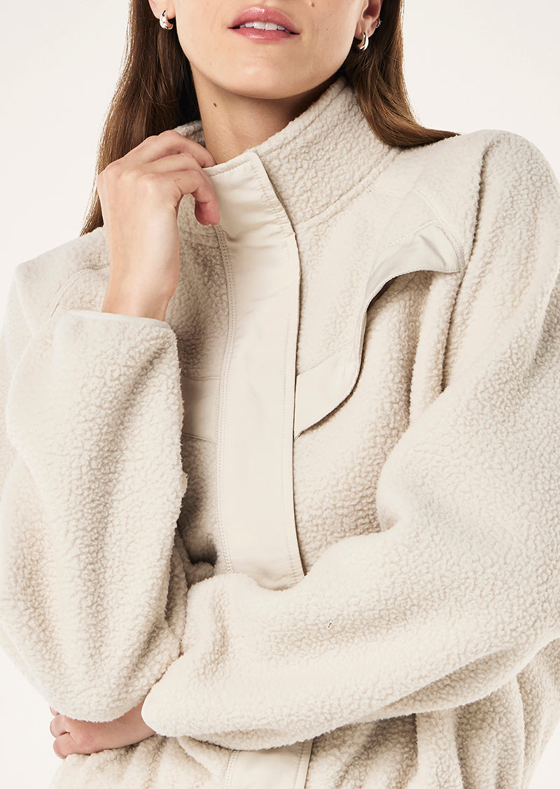 SHELTER+SHERPA+JACKET_NO+CODE_CLOUD-17_1