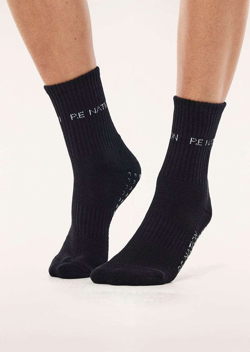 SIGNATURE+GRIP+CREW+SOCK_263A191_BLACK-+WHITE-013_1