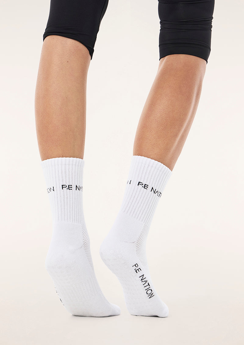 SIGNATURE+GRIP+CREW+SOCK_263A191_WHITE-BLACK-025_1