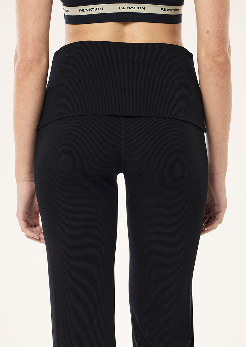 SOCIAL CLUB LEGGING IN BLACK BY P.E NATION WOMENS ATHLEISURE LEGGING