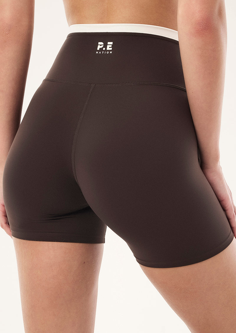 STELLAR+5+INCH+BIKE+SHORT_243S344_COFFEE-WHISPER+WHITE-038_1