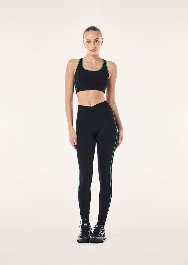 STELLAR+SPORTS+BRA_243C342_BLACK-AMAZON-003_1