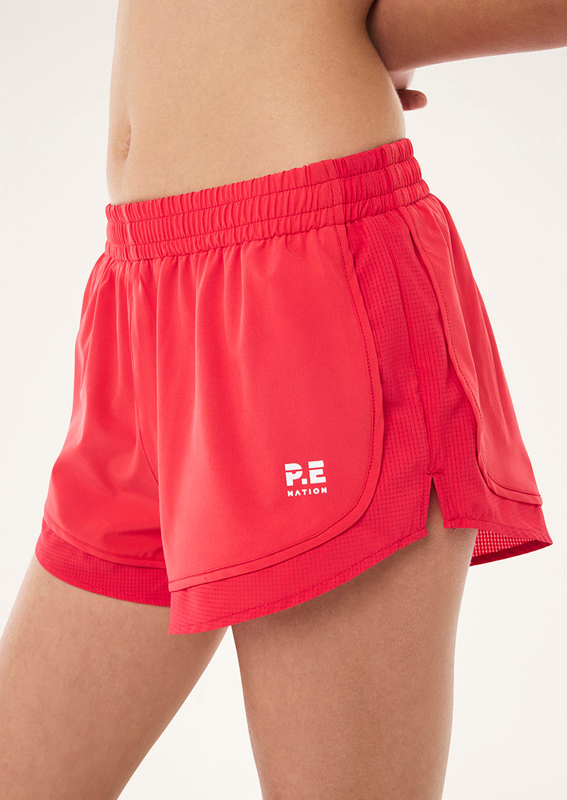 STRIDE RUNNING SHORT IN STRAWBERRY