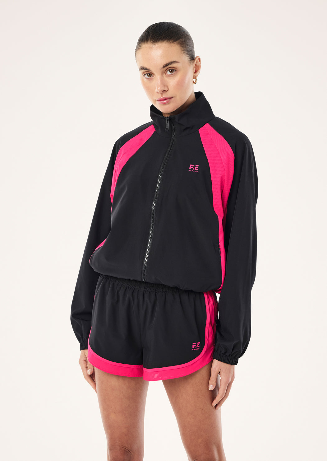 STRIDE+JACKET_263J055_BLACK-COSMO+PINK-017_1