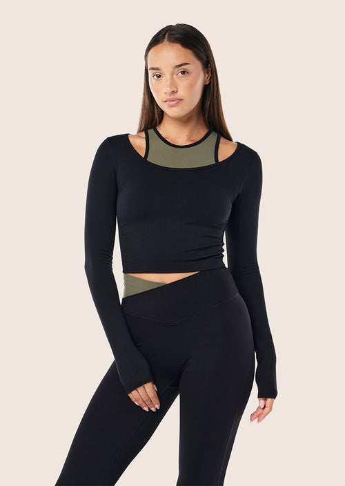 SUTTON LONG SLEEVE CROPPED TOP IN BLACK