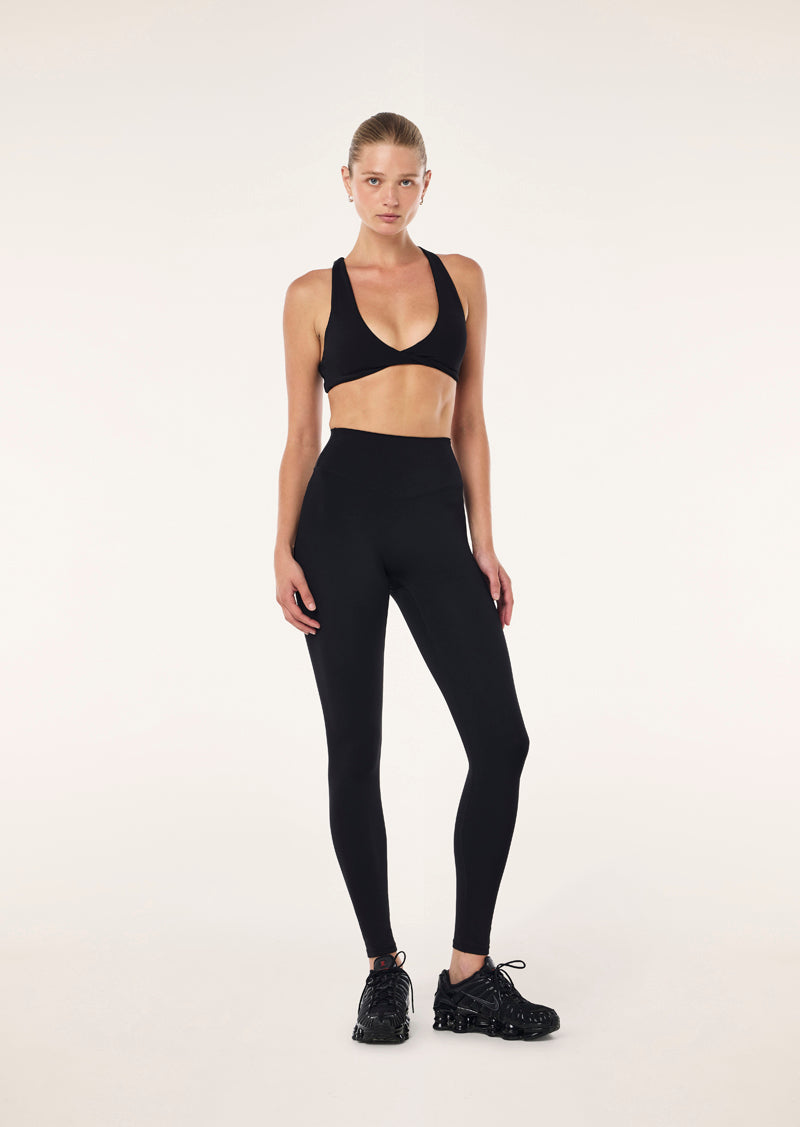 SWIFT+SPORTS+BRA_261C010_BLACK-02_6_1