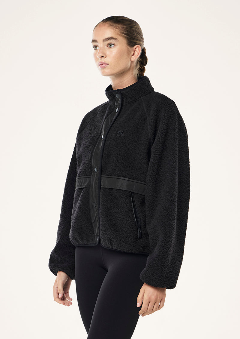 TECHNIQUE JACKET IN BLACK BY P.E NATION WOMENS ATHLEISURE JACKET