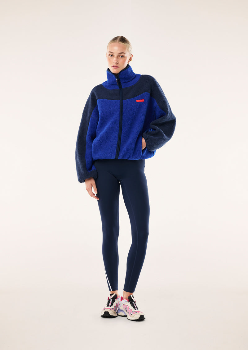THE+DREAM+SHERPA+JACKET_271J078_DEEP+BLUE-136_1