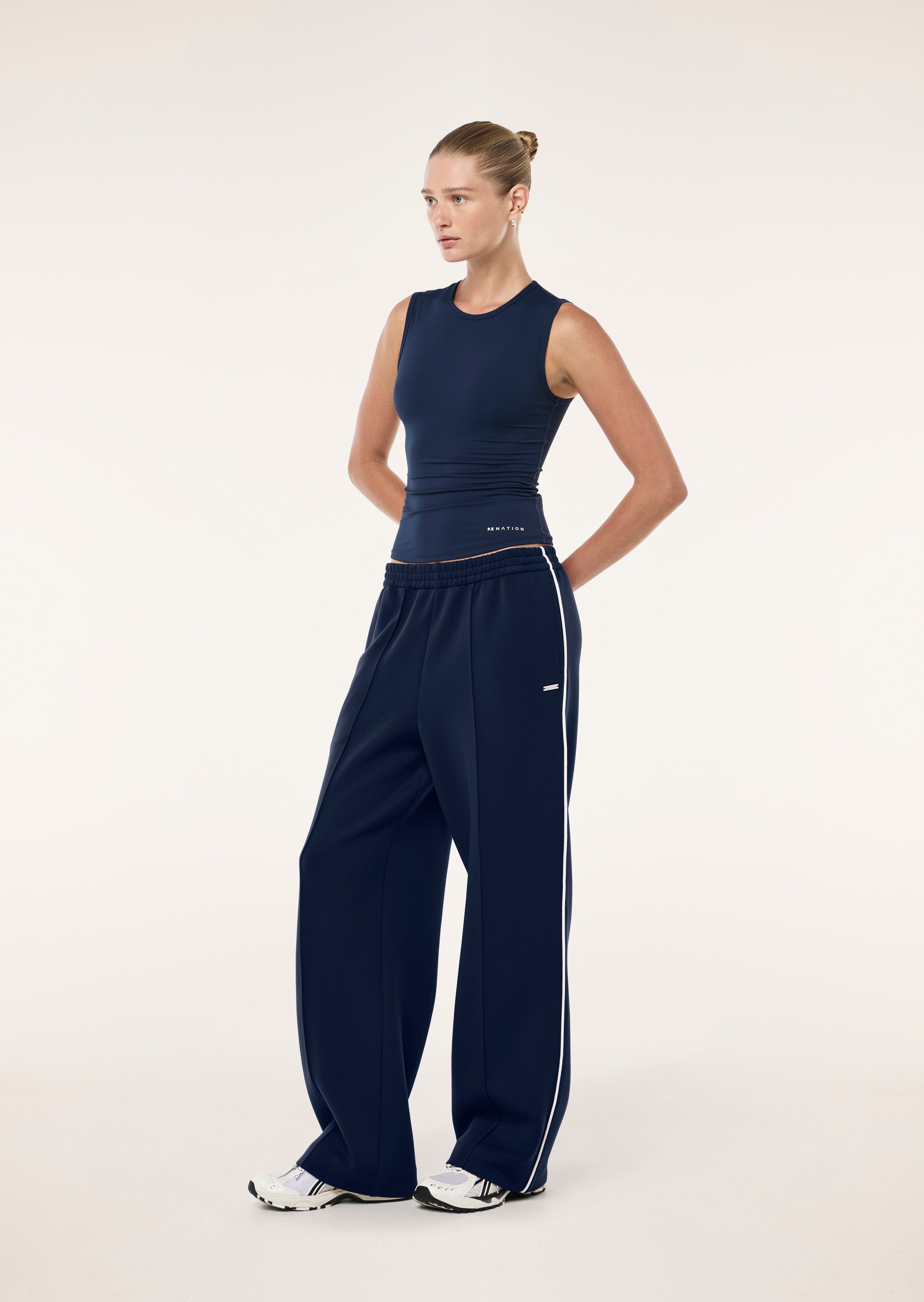 TRIUMPH+PANT_254P036_DARK+NAVY-08_1