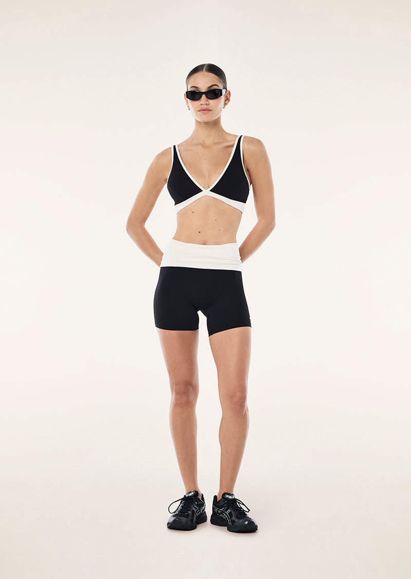 VIBE+SPORTS+BRA_263C036_BLACK+WHISPER+WHITE-17_1