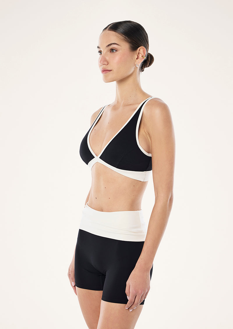 VIBE+SPORTS+BRA_263C036_BLACK+WHISPER+WHITE-30_1