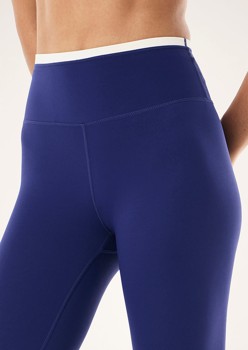 VITA%20FULL%20LENGTH%20LEGGING_243G343_BRIGHT%20NAVY%20WHISPER%20WHITE-16_1
