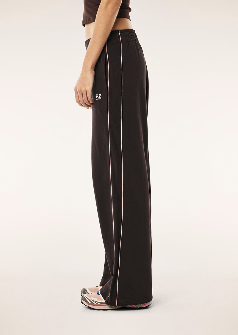 VITA TRACKPANT IN ESPRESSO BY P.E NATION, WOMENS ATHLEISURE LOUNGE TRACKPANT BROWN