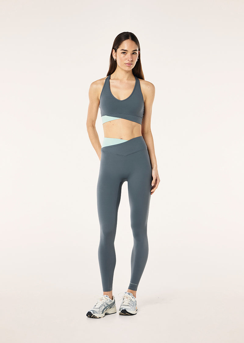 WANDER-FULL-LENGTH-LEGGING_251G088_THUNDER--DUSTY-MINT-03_1