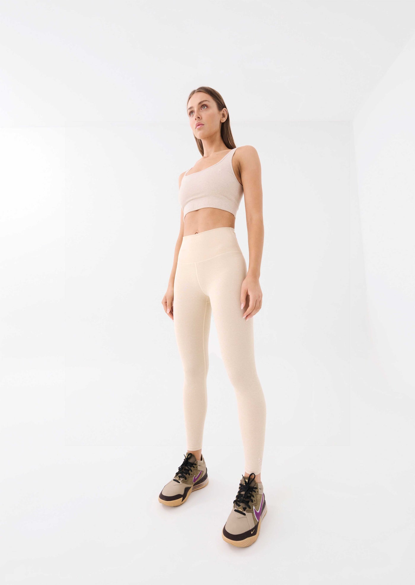 PHASED LEGGING IN WARM GREY MARL
