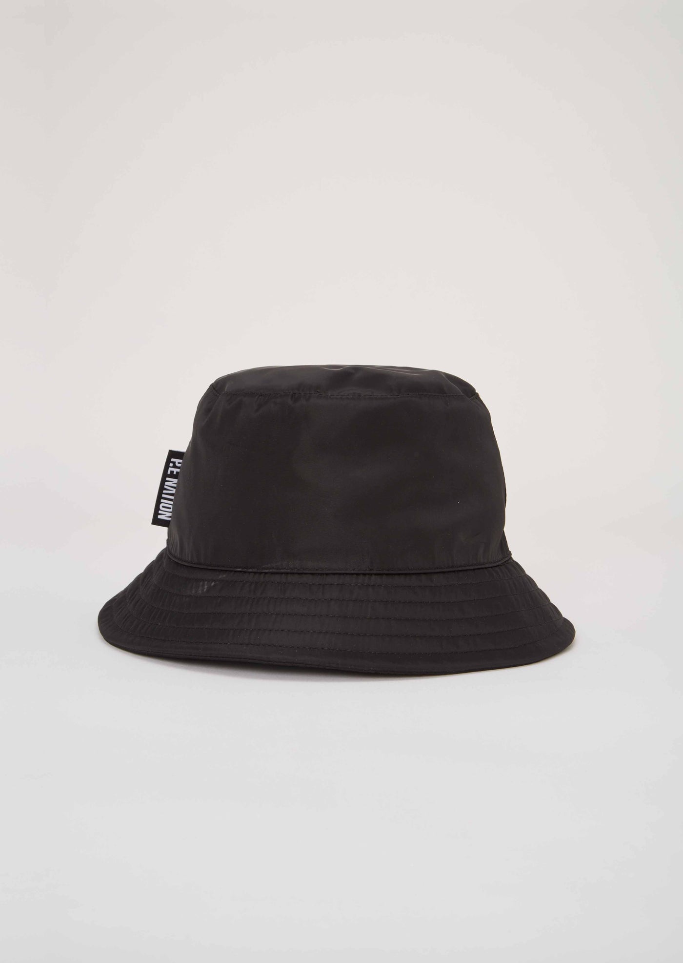 HEADS UP LOGO BUCKET HAT IN BLACK