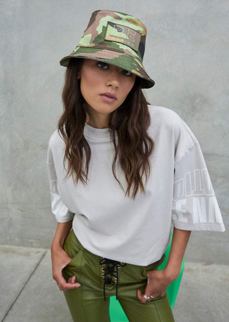 PRECINCT REVERSIBLE BUCKET HAT IN SEA SPRAY