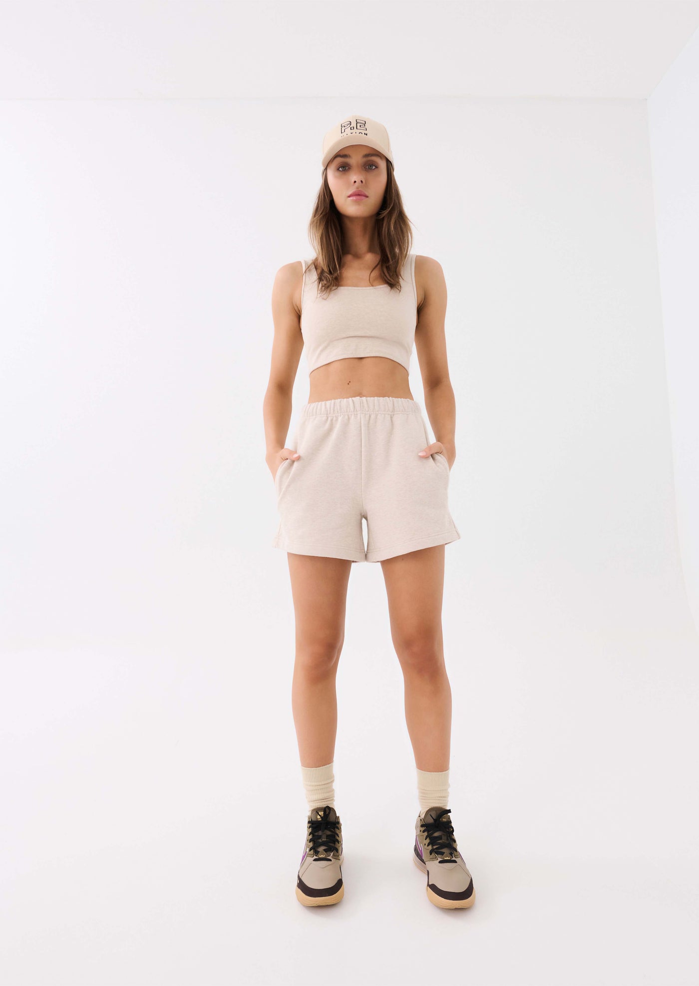 ALL AROUND SHORT IN WARM GREY MARL