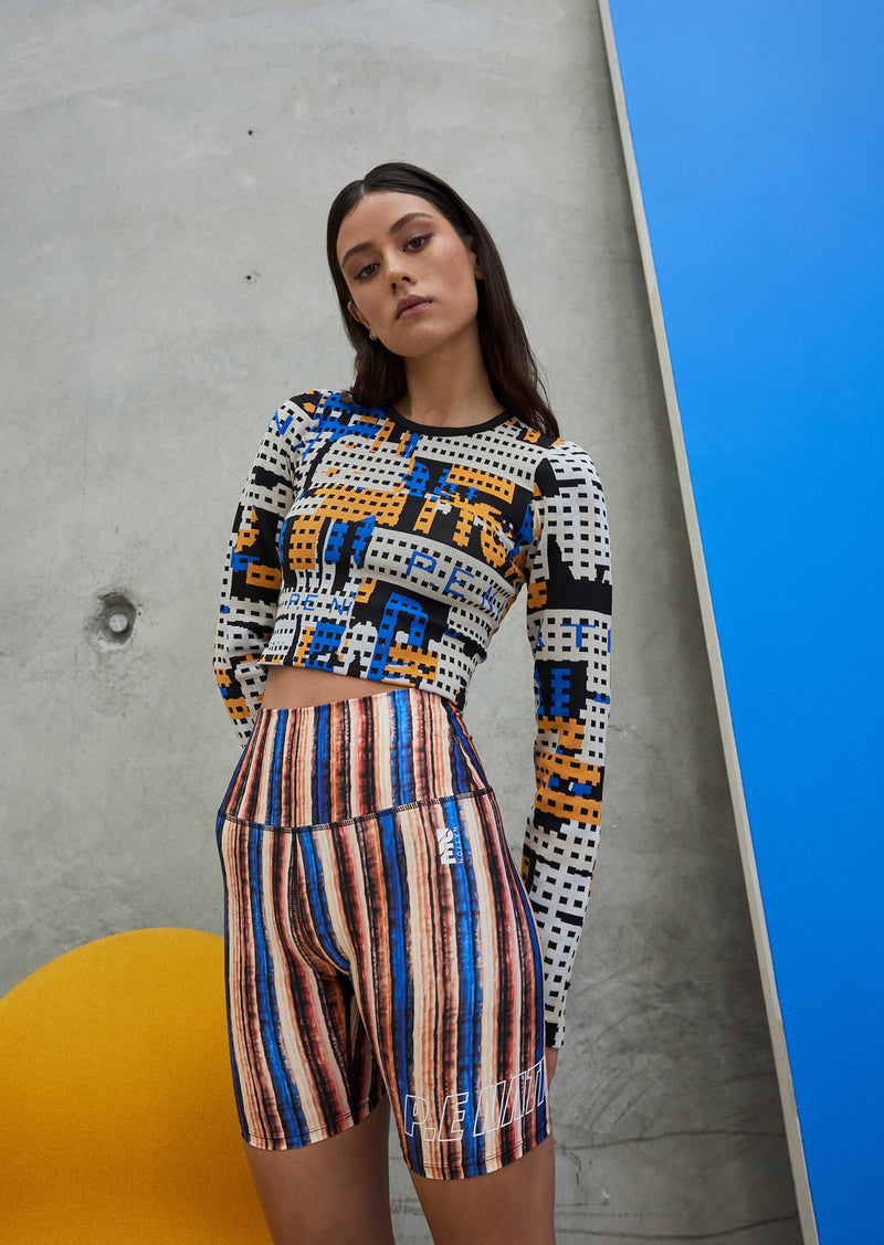WAVELENGTH SHORT IN STRIPE PRINT