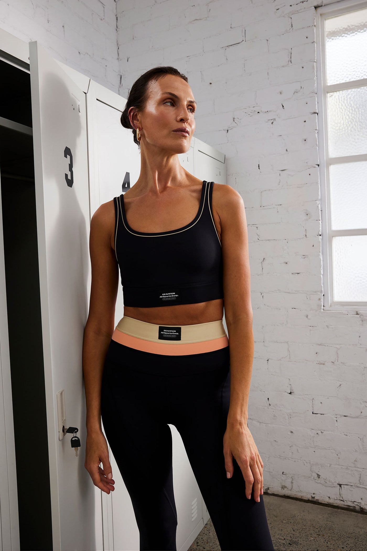 ALL ACES SPORTS BRA IN BLACK