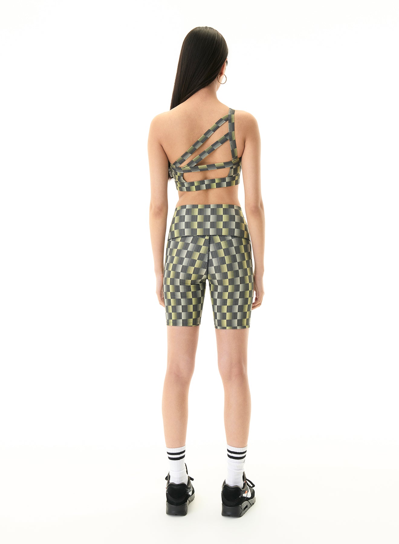 MARK ONE PILATES SHORT IN CHECK PRINT