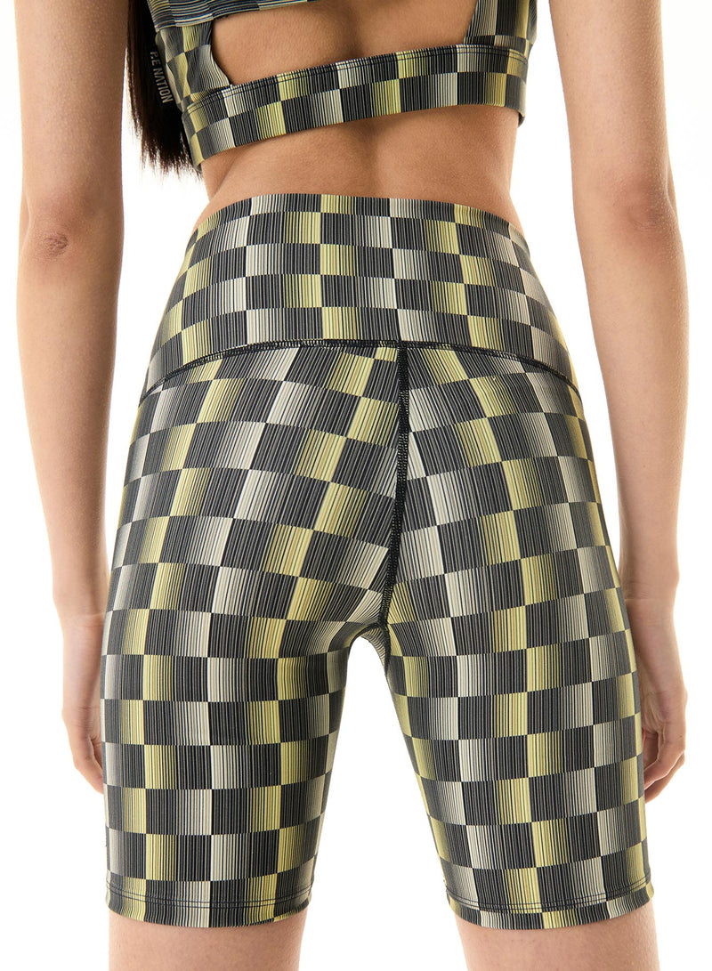 MARK ONE PILATES SHORT IN CHECK PRINT