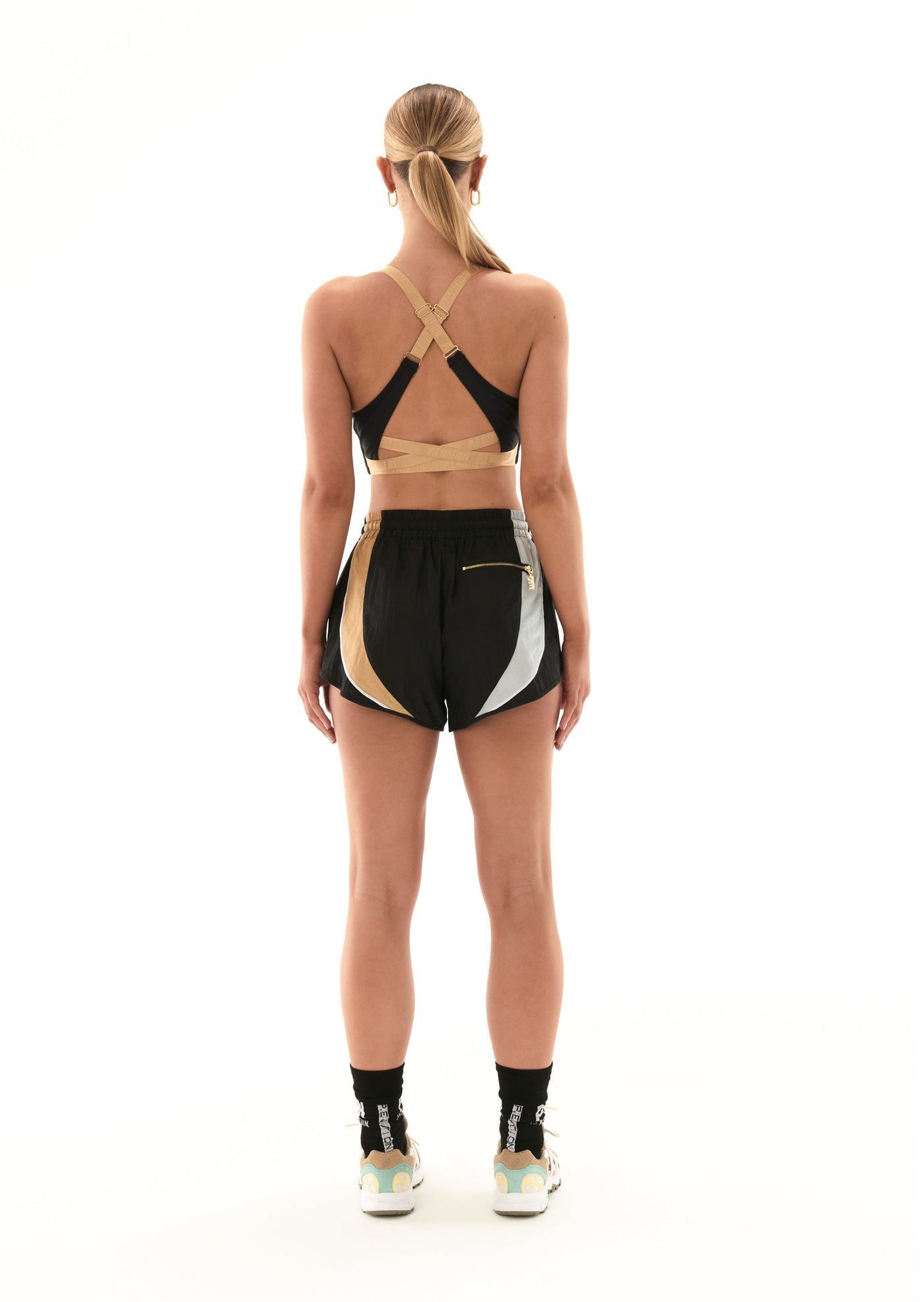 RUNNING TRACK SHORT IN BLACK