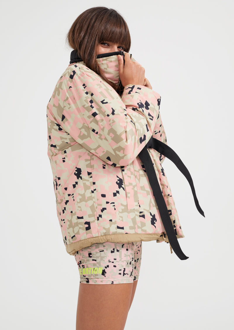 COMBAT REVERSIBLE JACKET IN OLIVE