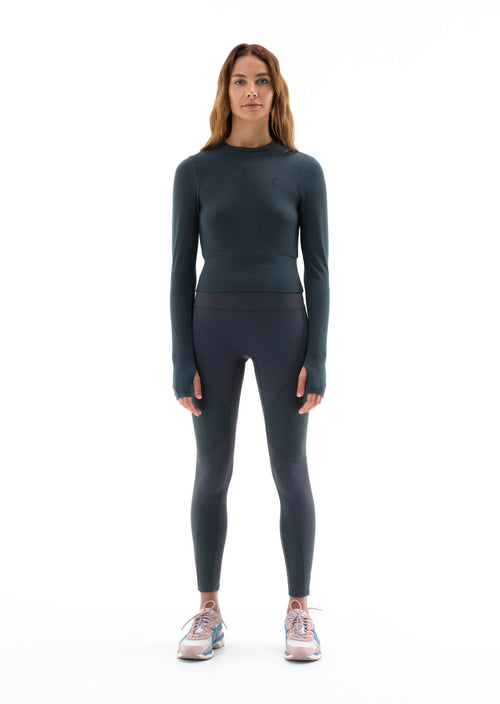 FREE PLAY LEGGING IN DARK SHADOW