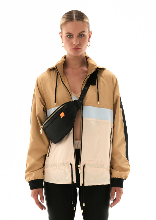 MAN DOWN JACKET IN SAND