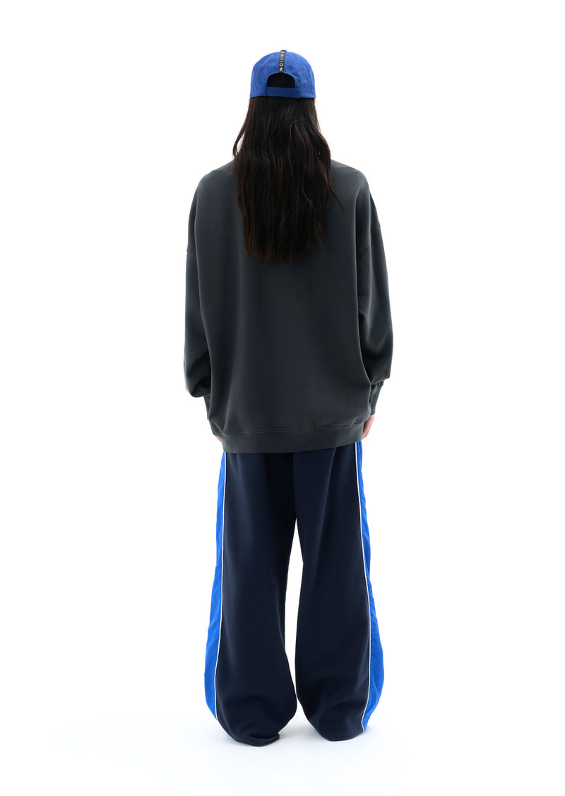 OVERLAND SWEAT IN DARK SHADOW