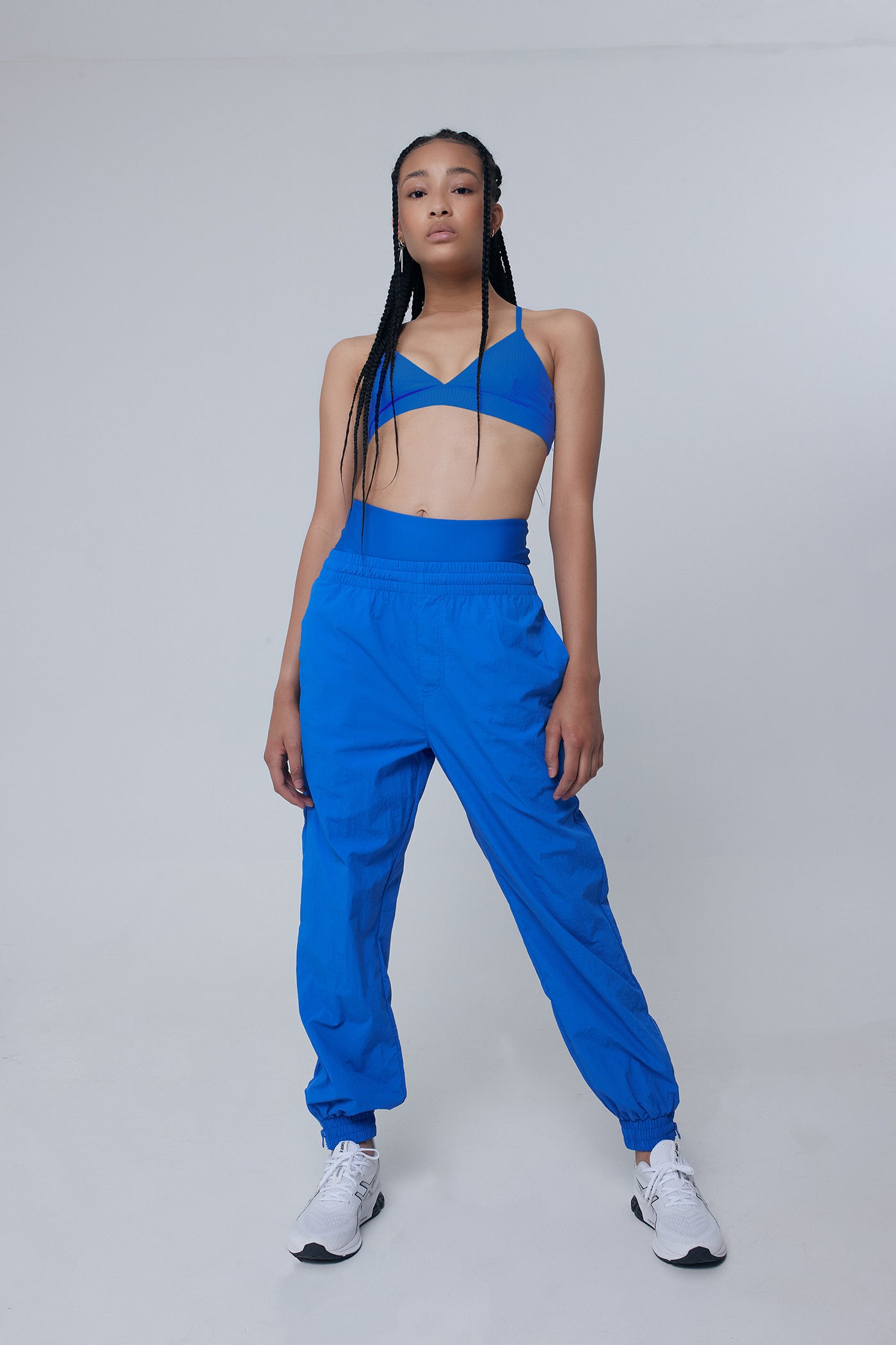 FREE PLAY SPORTS BRA IN ELECTRIC BLUE