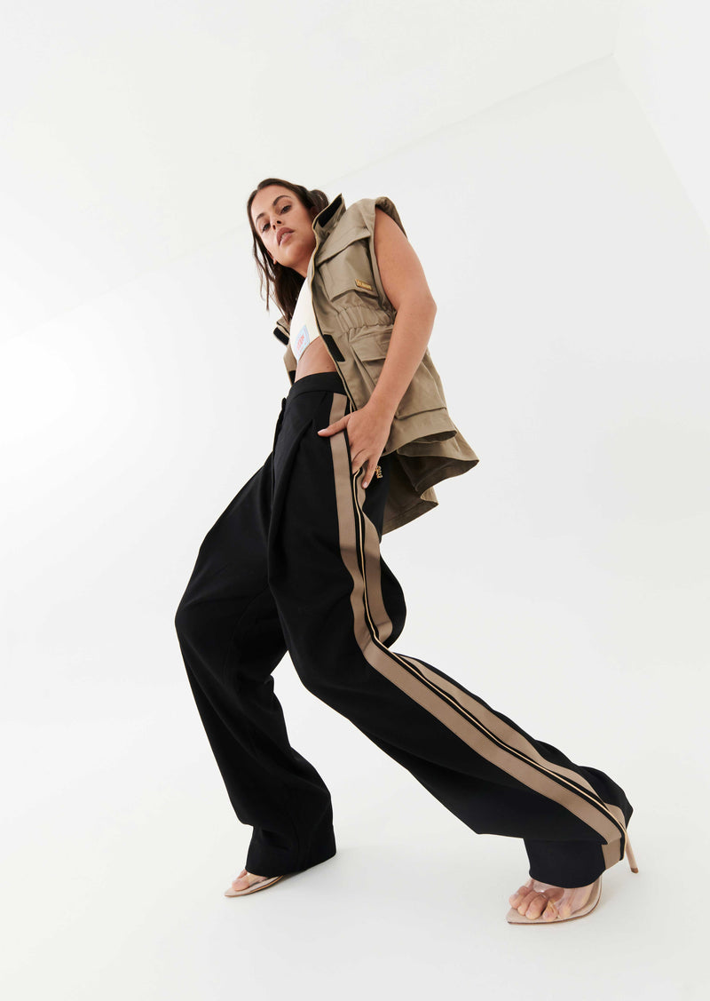 DOWNTOWN PANT IN BLACK STRIPE