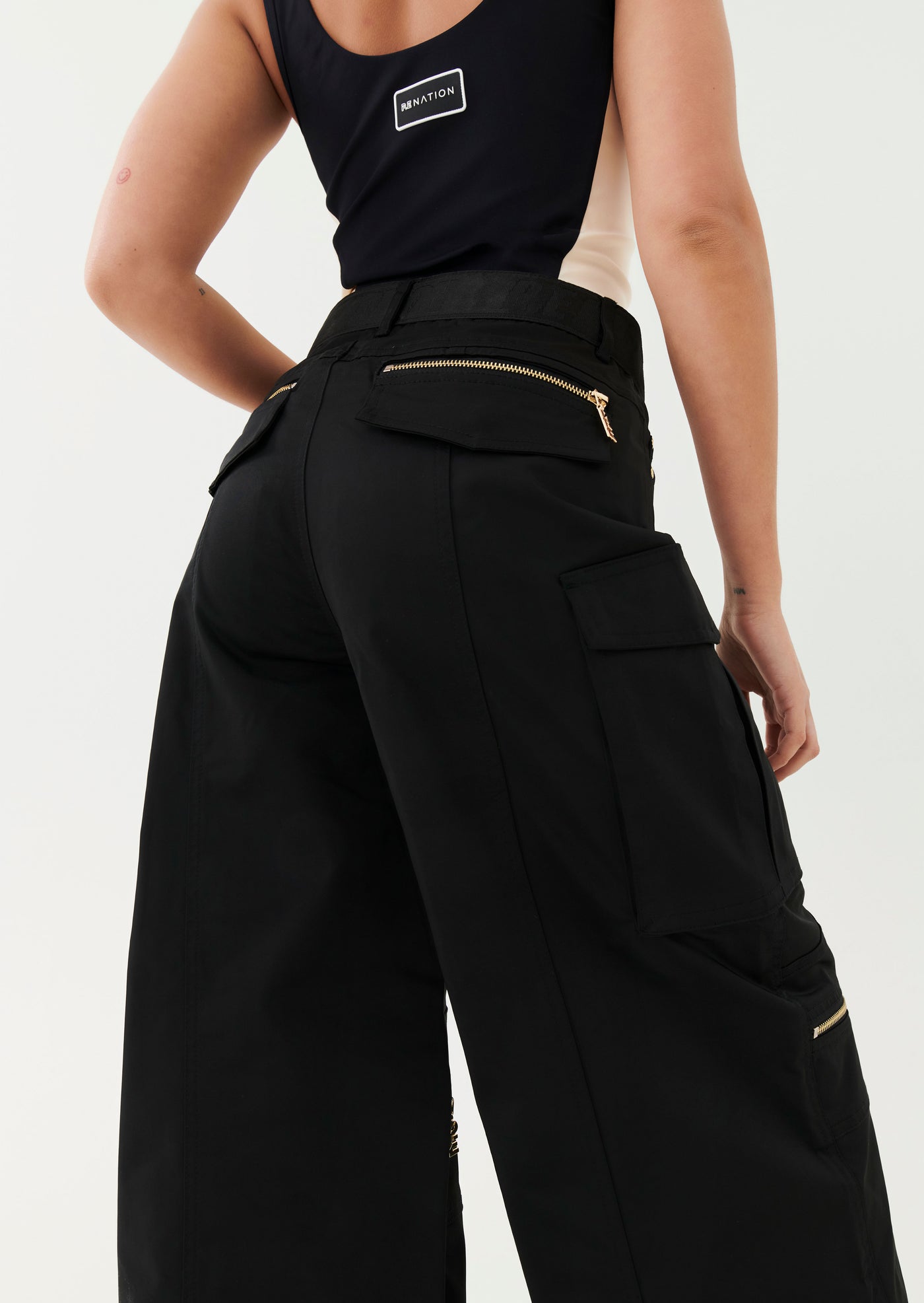 EMERGENCE PANT IN BLACK