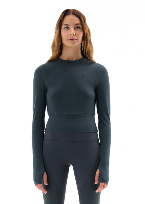 FREE PLAY RIB TEE IN DARK SHADOW