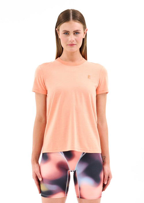 PRIMARY SLIM FIT TEE IN CANTALOUPE